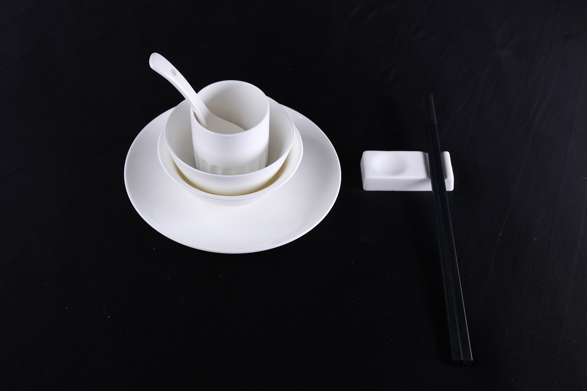 中餐餐具