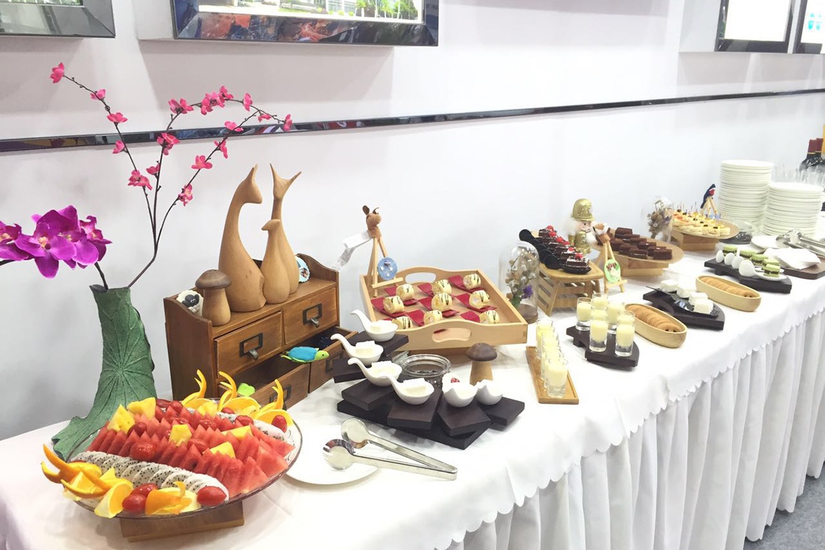 友讯达公司展会茶歇